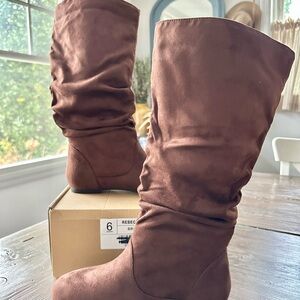 Journee Rebecca Boot In Brown